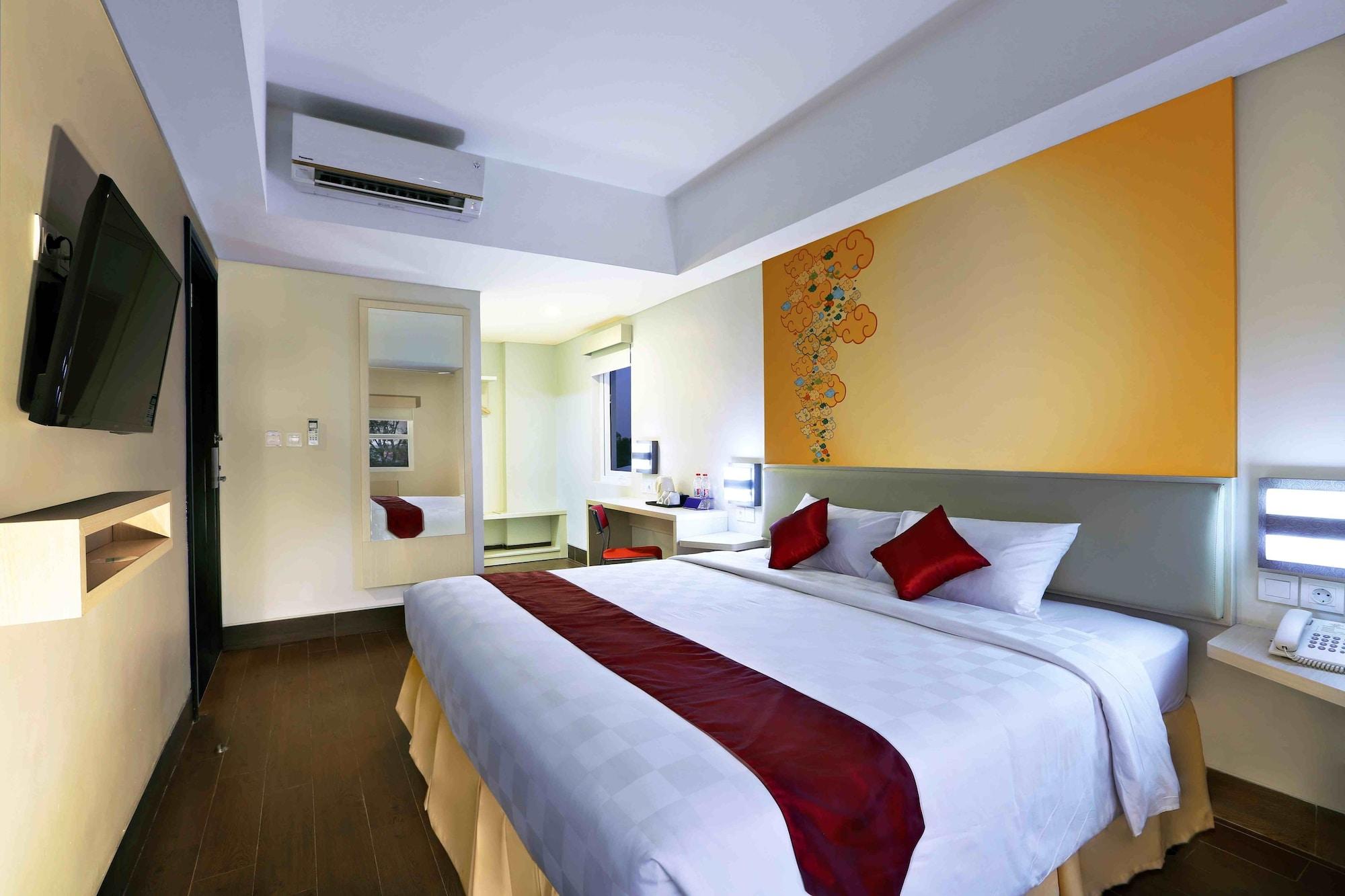 Cordela Hotel Cirebon Exterior photo