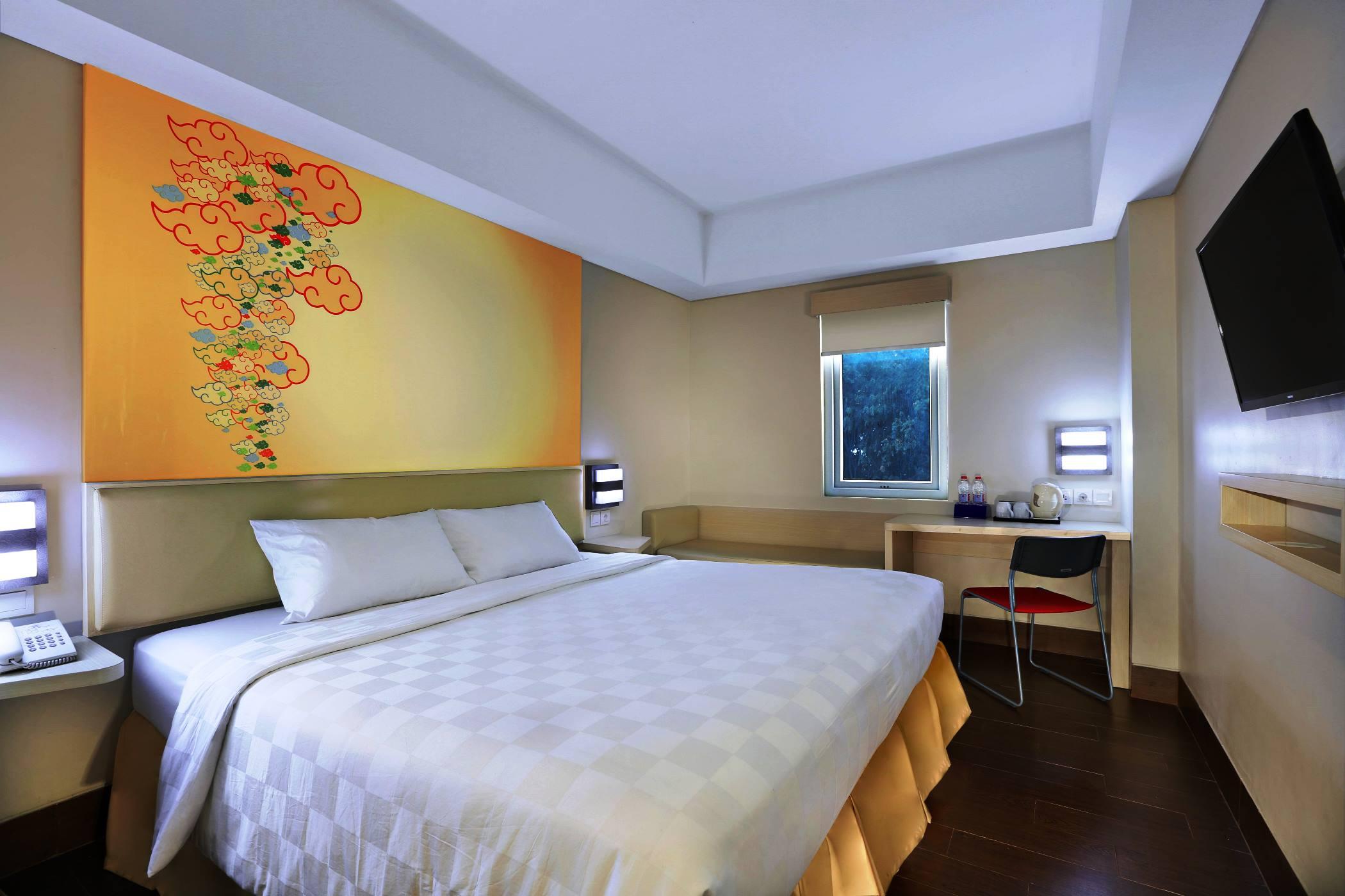 Cordela Hotel Cirebon Exterior photo
