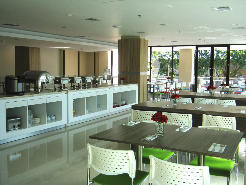 Cordela Hotel Cirebon Exterior photo