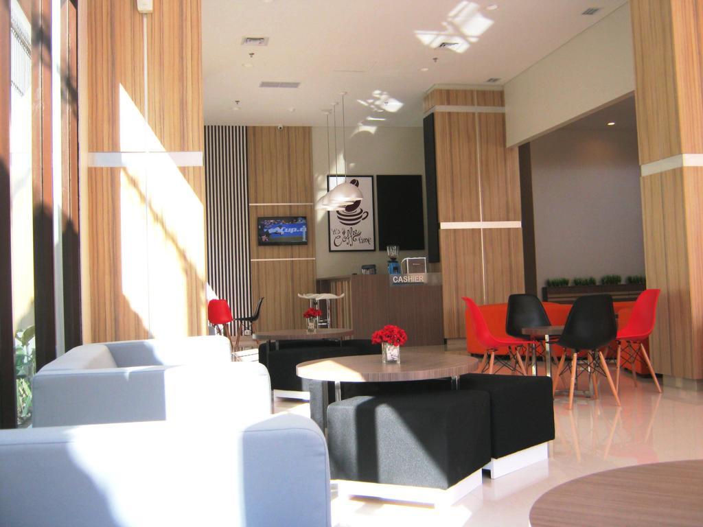 Cordela Hotel Cirebon Exterior photo